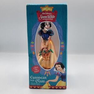 1999 Disney Snow White Ornament European Style Glass Santas Best with Orig Box